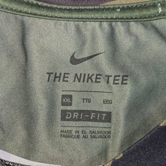 Nike Dri-Fit Camo Bulldogs Long-Sleeve Tee XXL - Picture 5 of 6